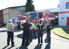 Dobrovolní hasiči v Dolních Beřkovicích získali hasičskou cisternu