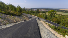 V biatlonovém areálu vznikají speciální tratě